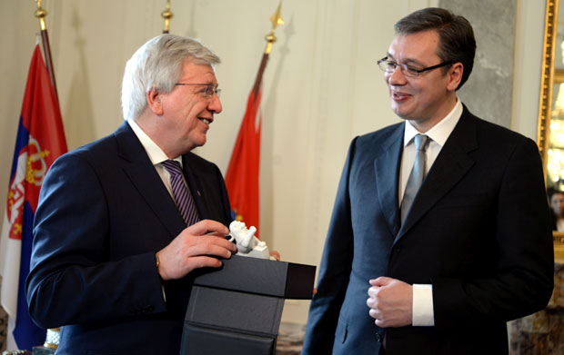 Вучић у Хесену: Очекујемо још више инвеститора